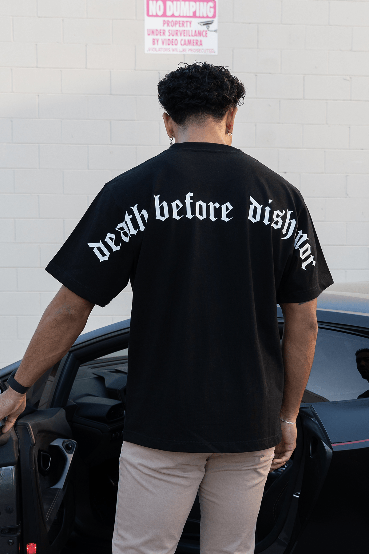 'Death Before Dishonor’ Oversized Tee