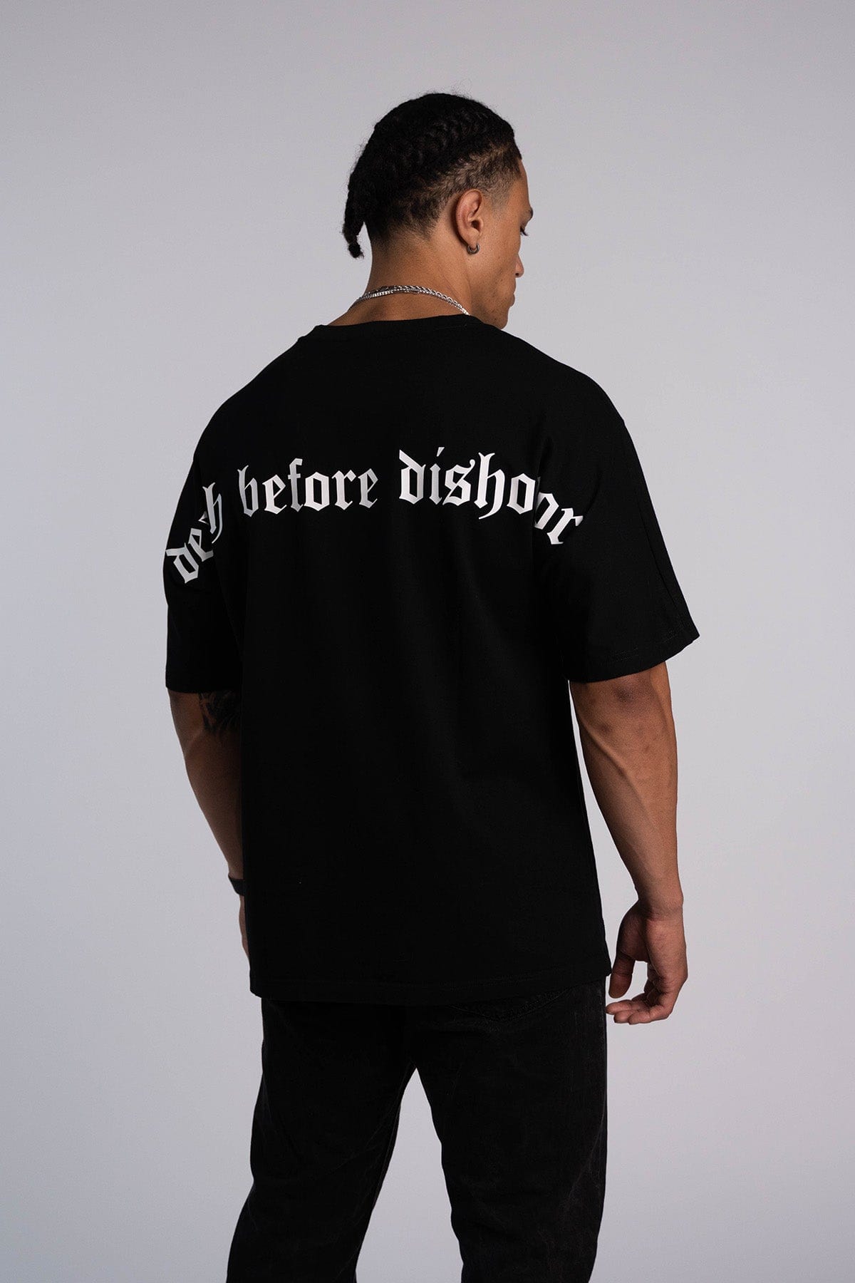 'Death Before Dishonor’ Oversized Tee