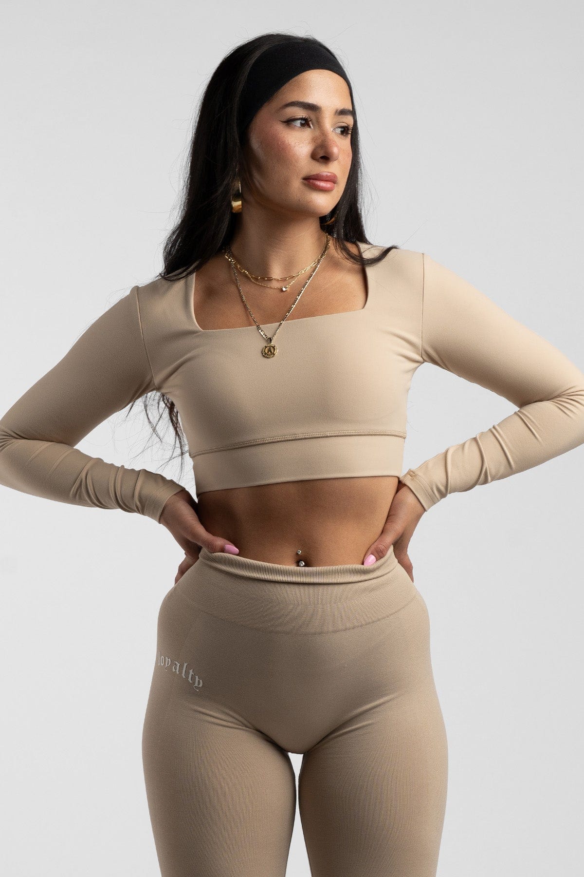 Essential LS Crop Top